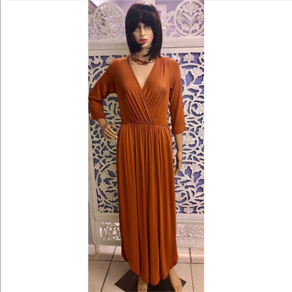 Juniors rust quarter sleeve dress